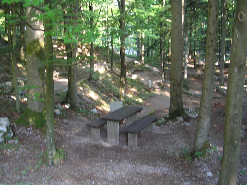 Camping Pivka Jama Postojna Exterior foto