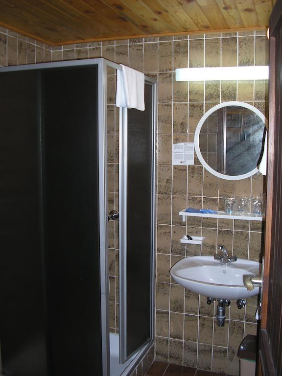 Camping Pivka Jama Postojna Habitación foto